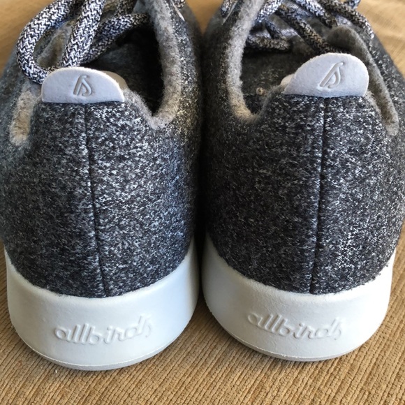 Allbirds Wool Runners 9. - Picture 6 of 7